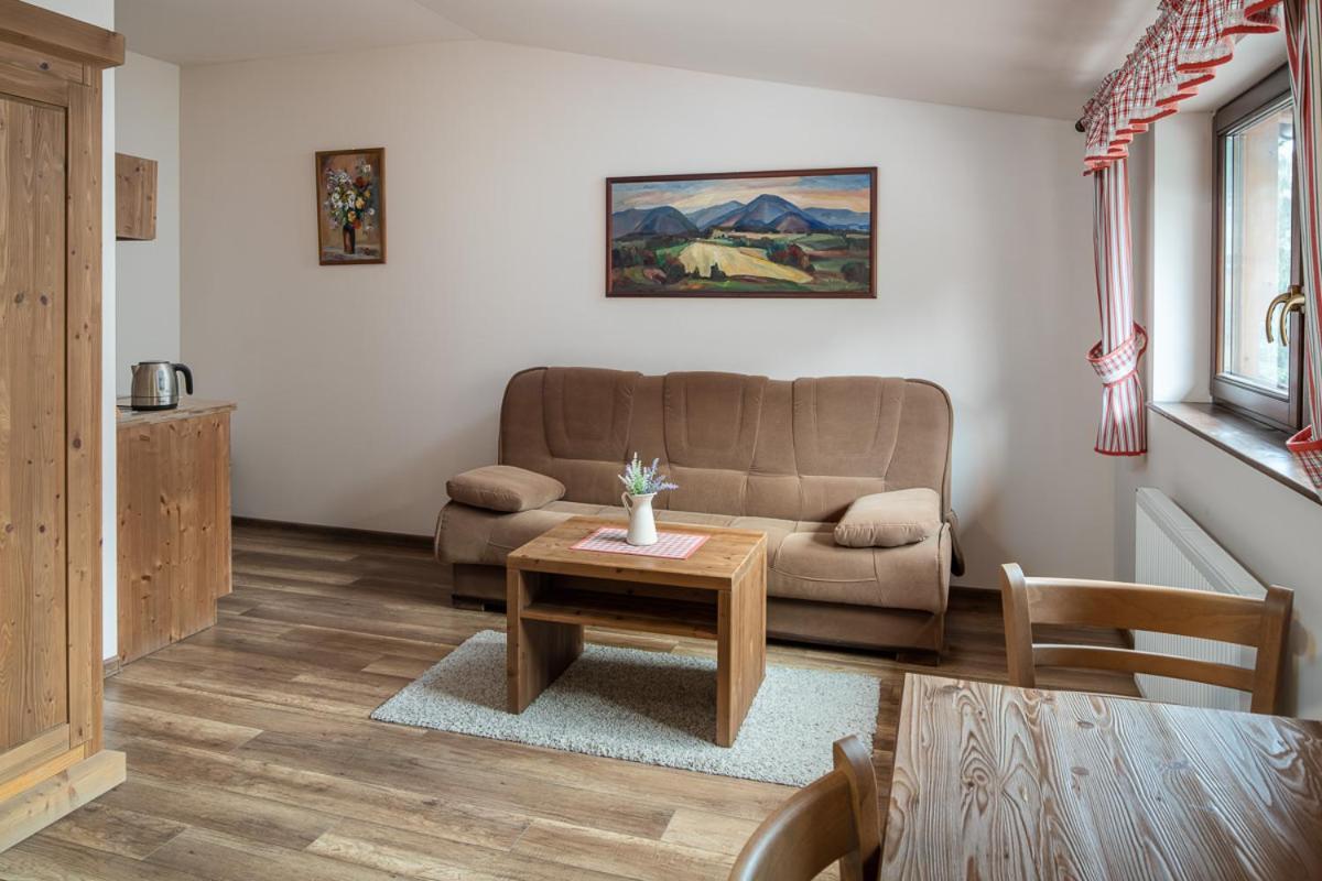 Wellness Hotel Ondrasuv Dvur ビーラー エクステリア 写真