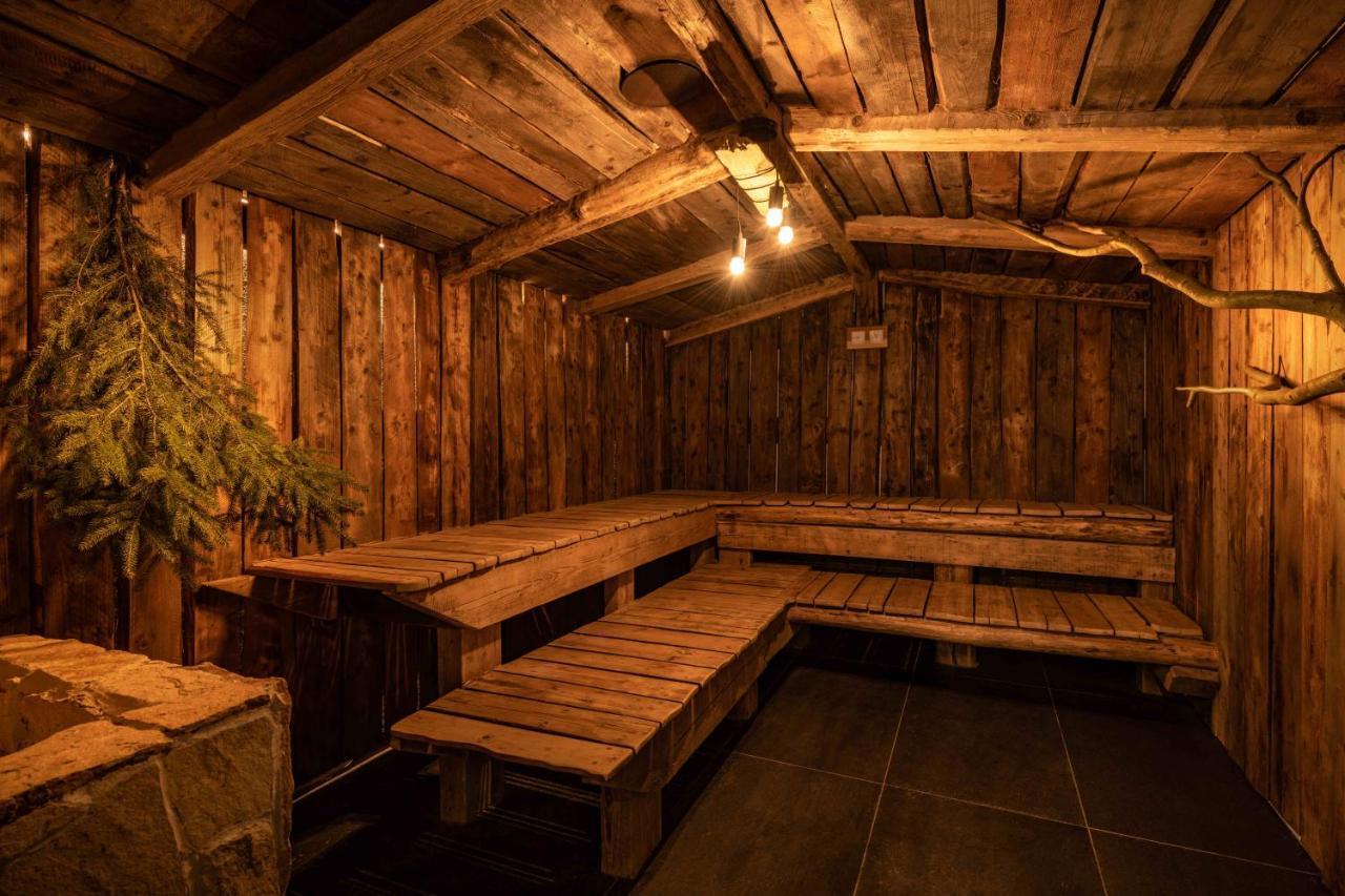 Wellness Hotel Ondrasuv Dvur ビーラー エクステリア 写真