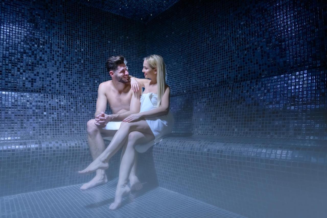 Wellness Hotel Ondrasuv Dvur ビーラー エクステリア 写真