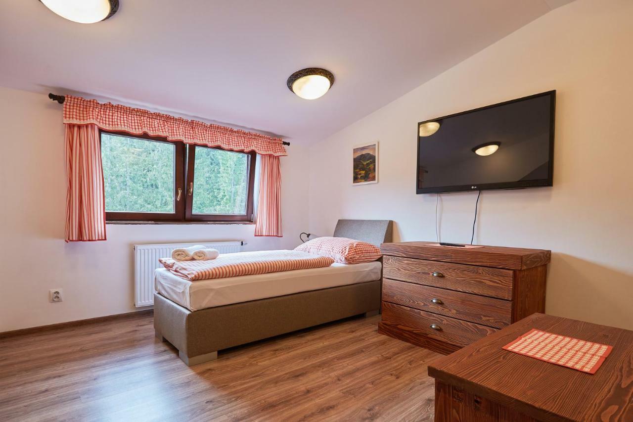 Wellness Hotel Ondrasuv Dvur ビーラー エクステリア 写真